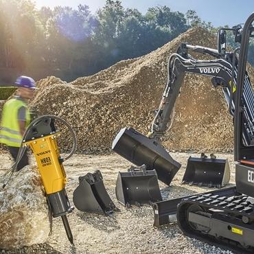 顺应各类功课，随时待命